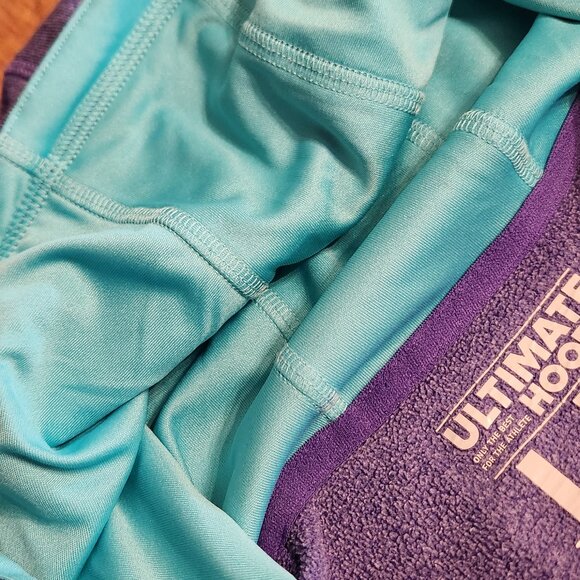 Adidas Women's Ultimate Climawarm Hoodie, Front Side Pockets, Size Large - Picture 12 of 16